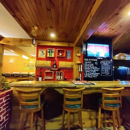 The Whispering Inn Resort And Bar Manāli Exterior foto