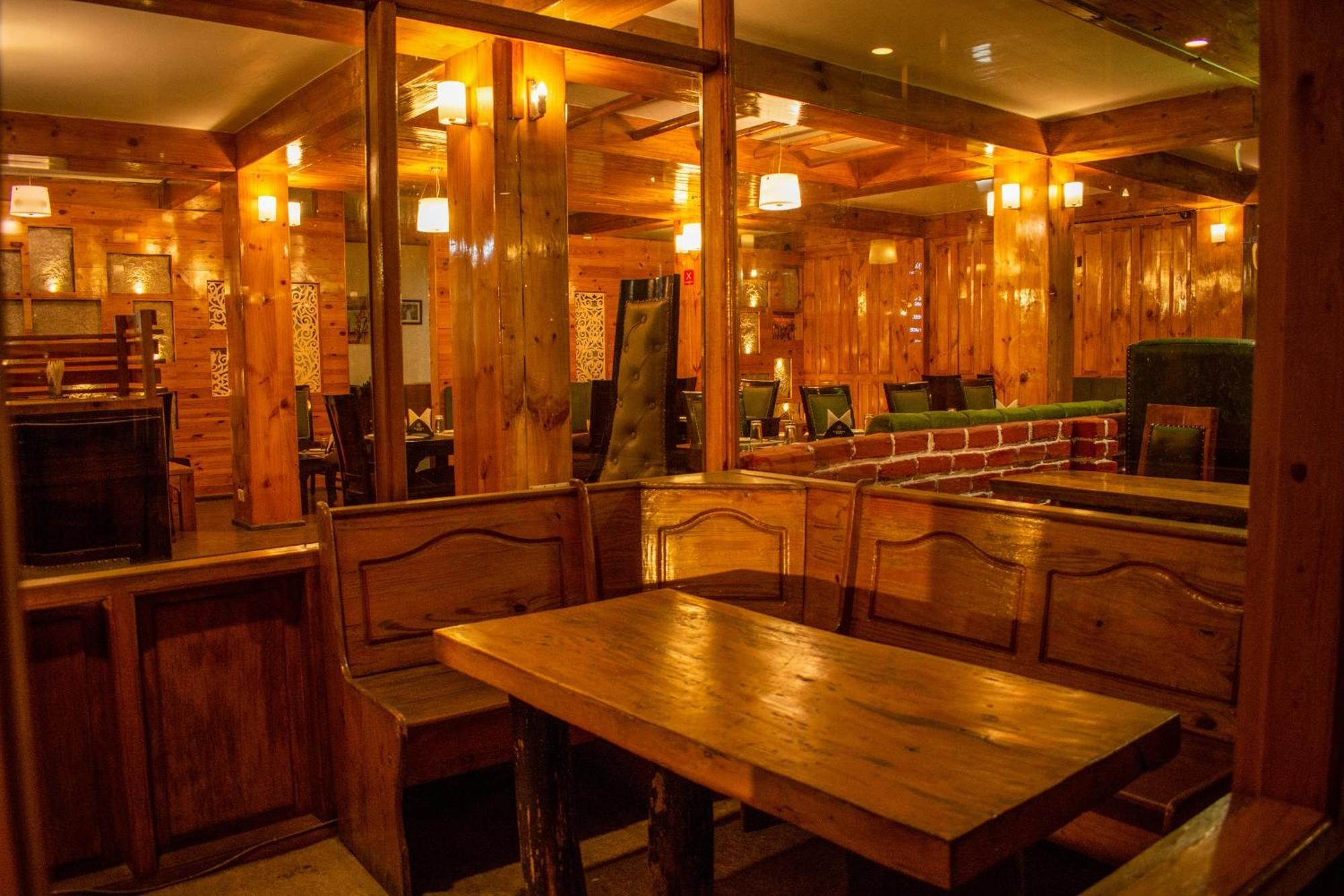 The Whispering Inn Resort And Bar Manāli Exterior foto