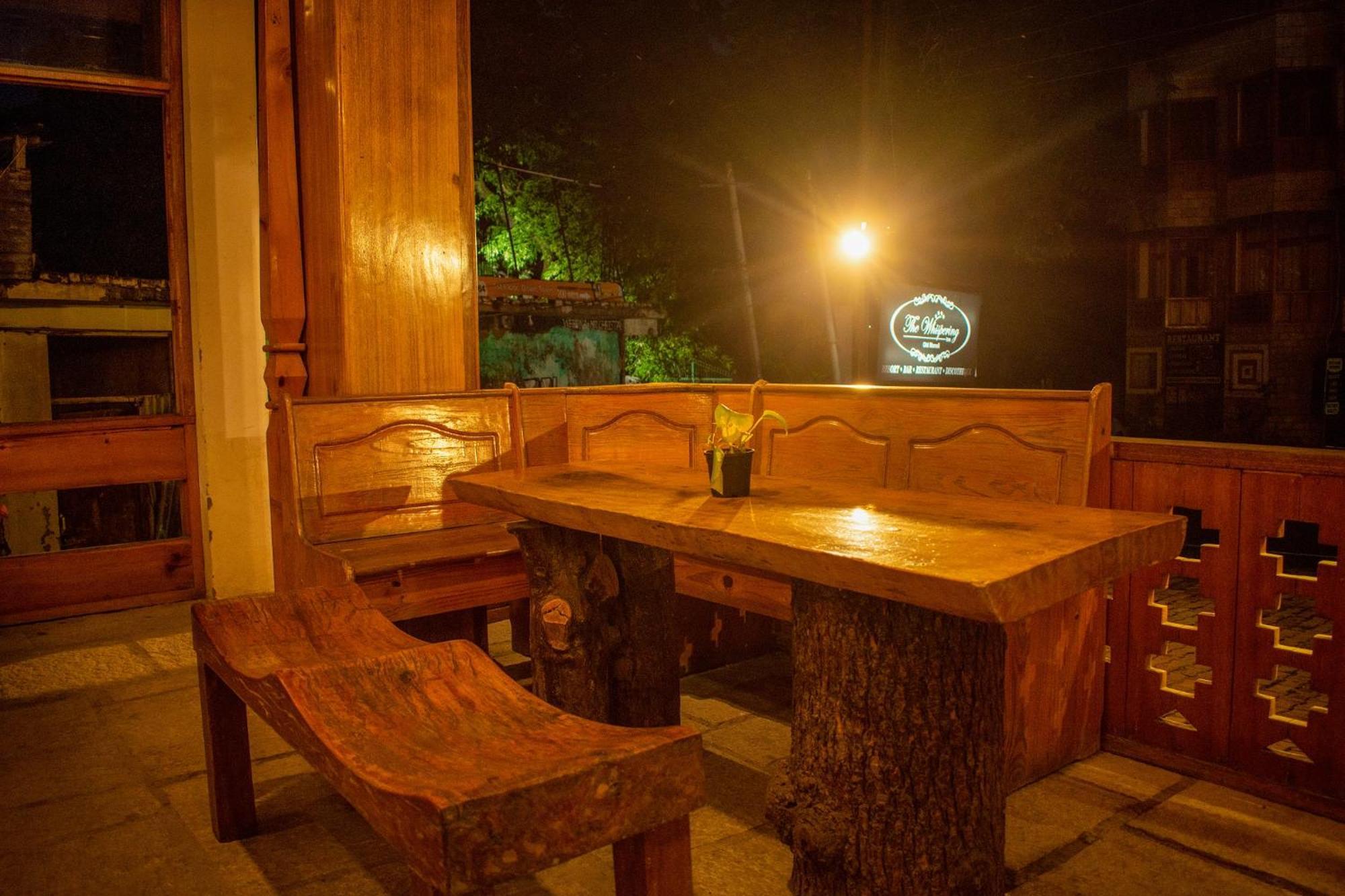 The Whispering Inn Resort And Bar Manāli Exterior foto