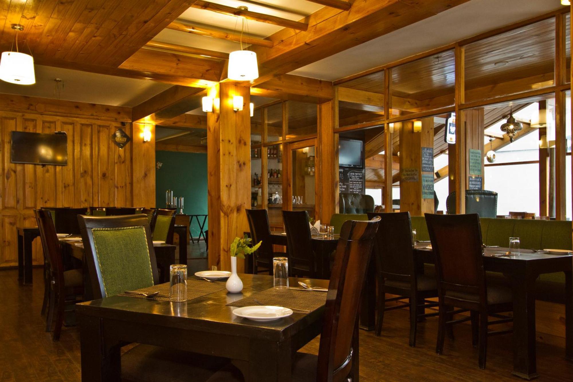 The Whispering Inn Resort And Bar Manāli Exterior foto